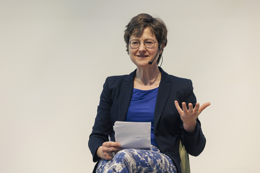 Prof. Dr. Senja Post auf Bühne