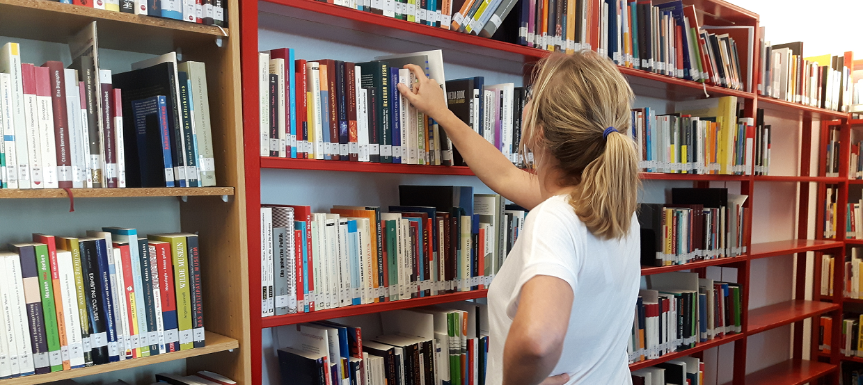 ZAK Bibliothek